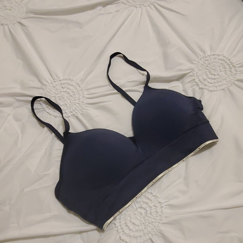 Bra - Picture 3 of 3